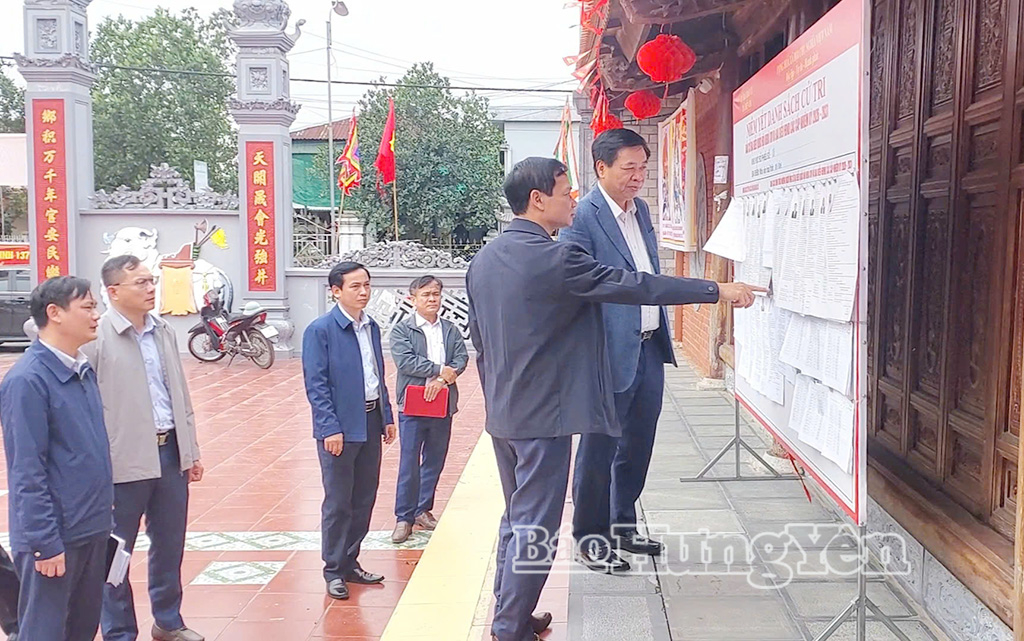   Đồng chí Chủ nhiệm Ủy ban Kiểm tra VV88 casino kiểm tra công tác chuẩn bị VV88id casino và khuyến mãi tại xã Diên Hà