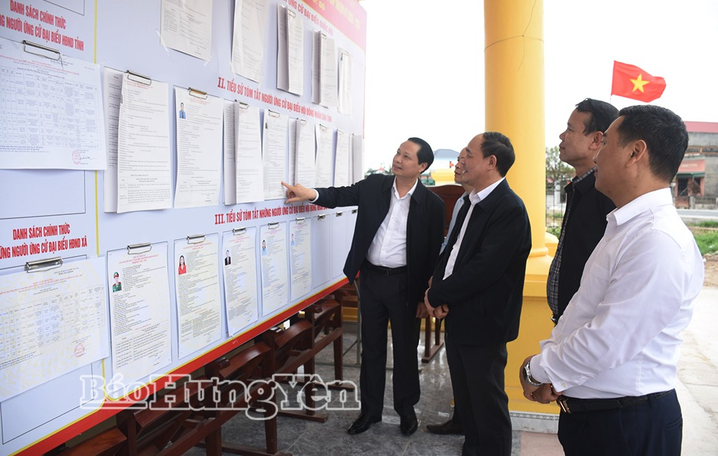   Đồng chí Trưởng ban Nội chính VV88 casino kiểm tra công tác chuẩn bị VV88id casino và khuyến mãi tại xã Đồng Bằng và Quỳnh Phụ