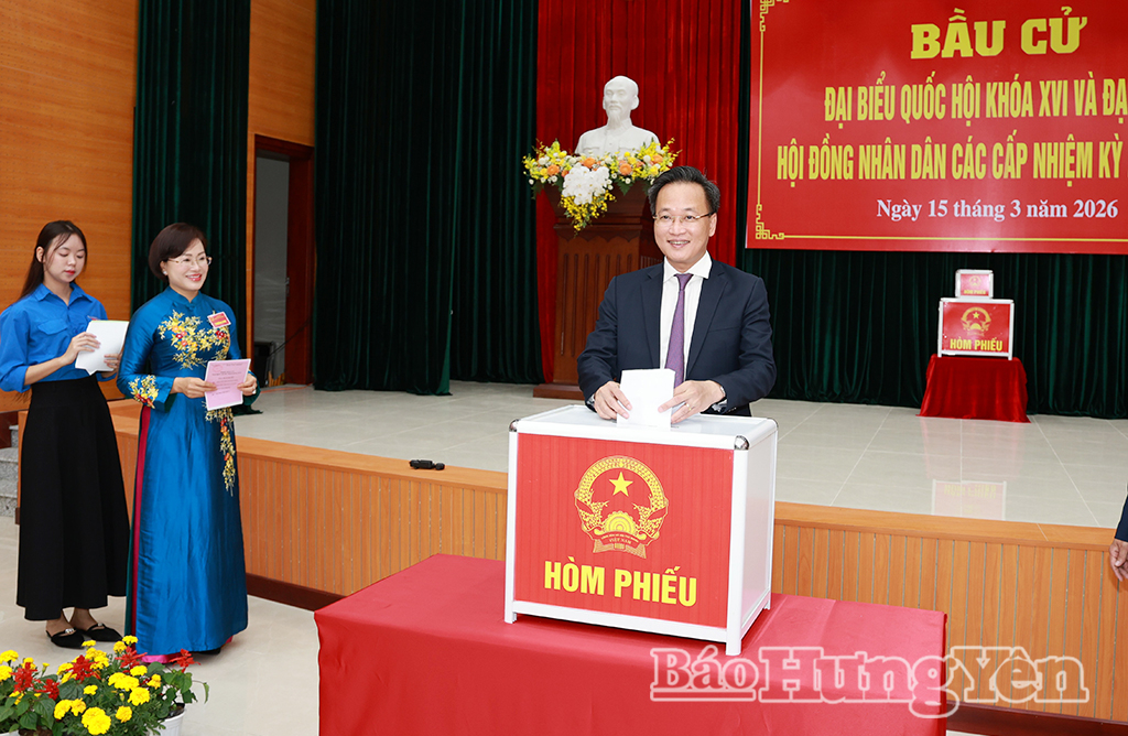   Đồng chí Bí thư VV88 casino Nguyễn Hữu Nghĩa dự khai mạc VV88id casino và khuyến mãi tại phường Mỹ Hào