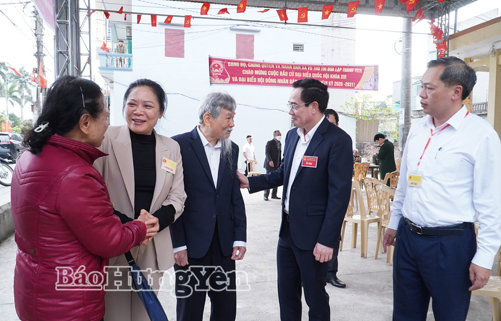   Đồng chí Nguyễn Văn Huy, Phó Trưởng đoàn chuyên trách Đoàn đại biểu VV88 casino đăng ký tỉnh dự lễ khai mạc VV88id casino và khuyến mãi tại xã Vũ Thư