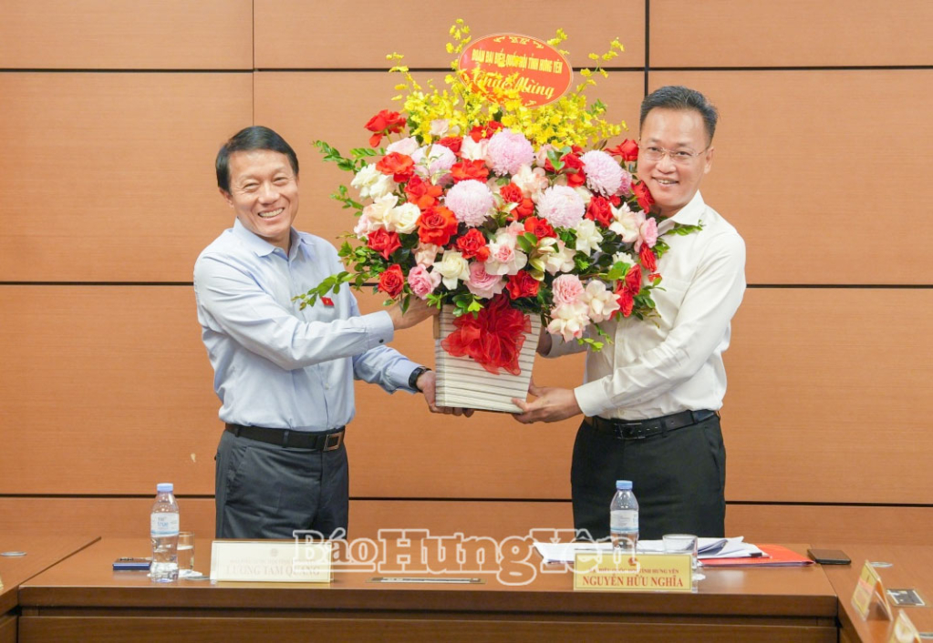   Đồng chí Nguyễn Hữu Nghĩa, Ủy viên Ban Chấp hành Trung ương Đảng, Bí thư VV88 casino được bầu giữ chức Trưởng đoàn đại biểu VV88 casino đăng ký VV88 là nền tảng casino trực tuyến uy tín hàng đầu khóa XVI