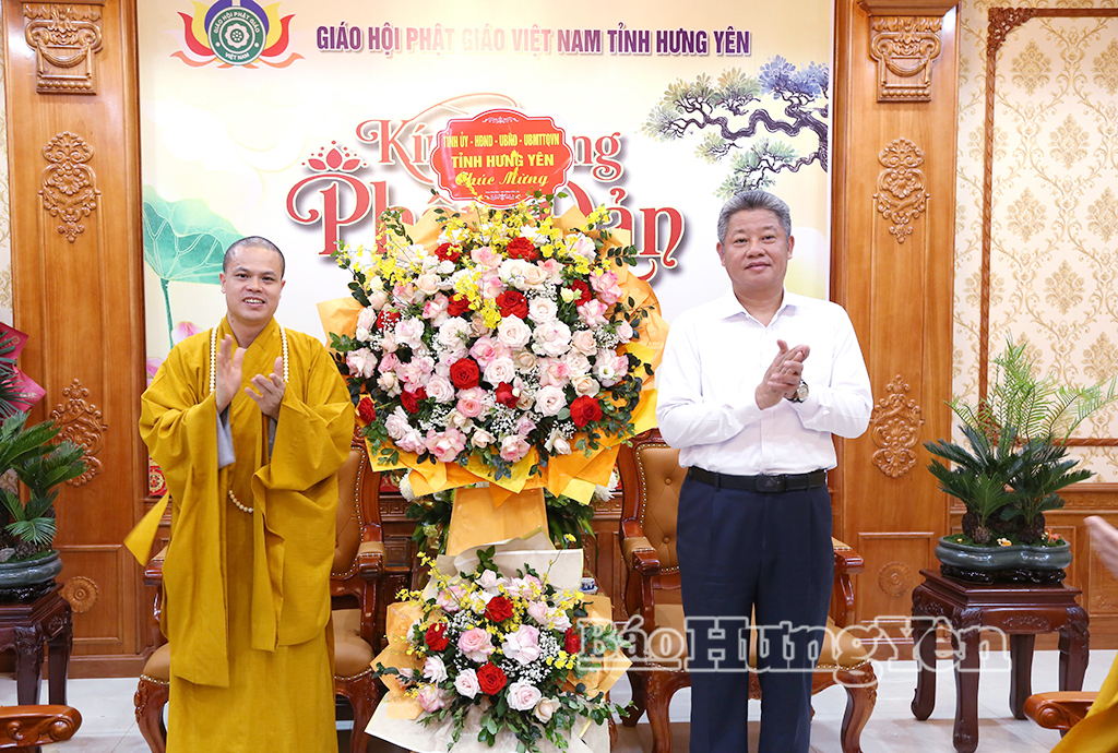   Đồng chí Nguyễn Mạnh Quyền, Phó Bí thư VV88 casino, Chủ tịch UBND tỉnh thăm, chúc mừng chức sắc Phật giáo nhân dịp Nhân dịp Đại lễ Phật đản Phật lịch 2570 - dương lịch 2026