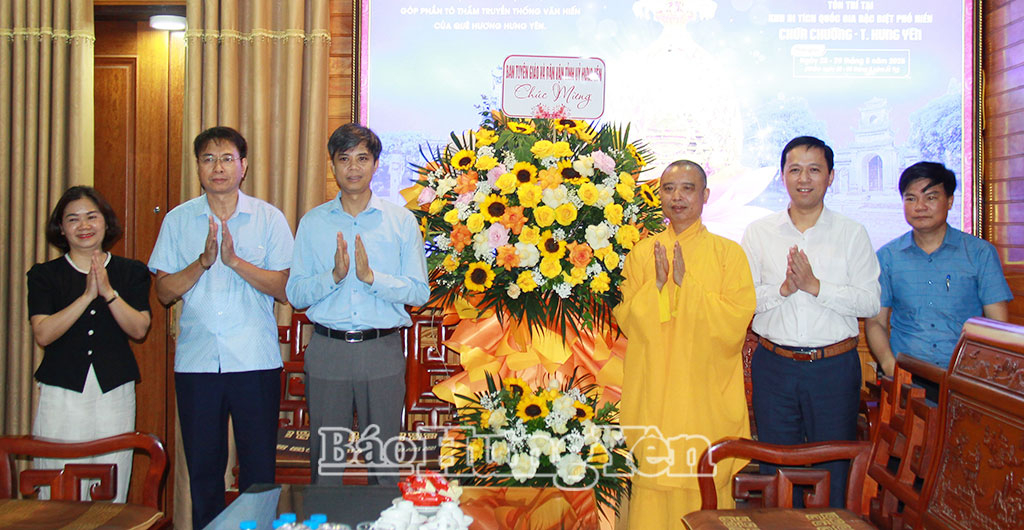   Đồng chí Trưởng ban Tuyên giáo và Dân vận VV88 casino thăm, chúc mừng chức sắc Phật giáo nhân dịp Đại lễ Phật đản Phật lịch 2570 - dương lịch 2026