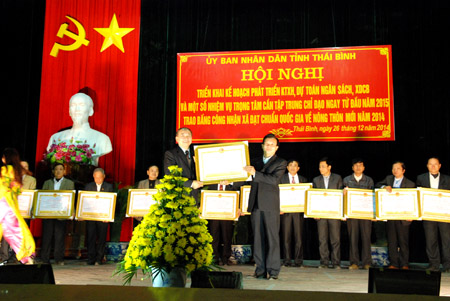   Kết quả chỉ đạo, điều hành Tuần thứ 52 (từ ngày 22-28/12/2014) của UBND tỉnh, Chủ tịch UBND tỉnh