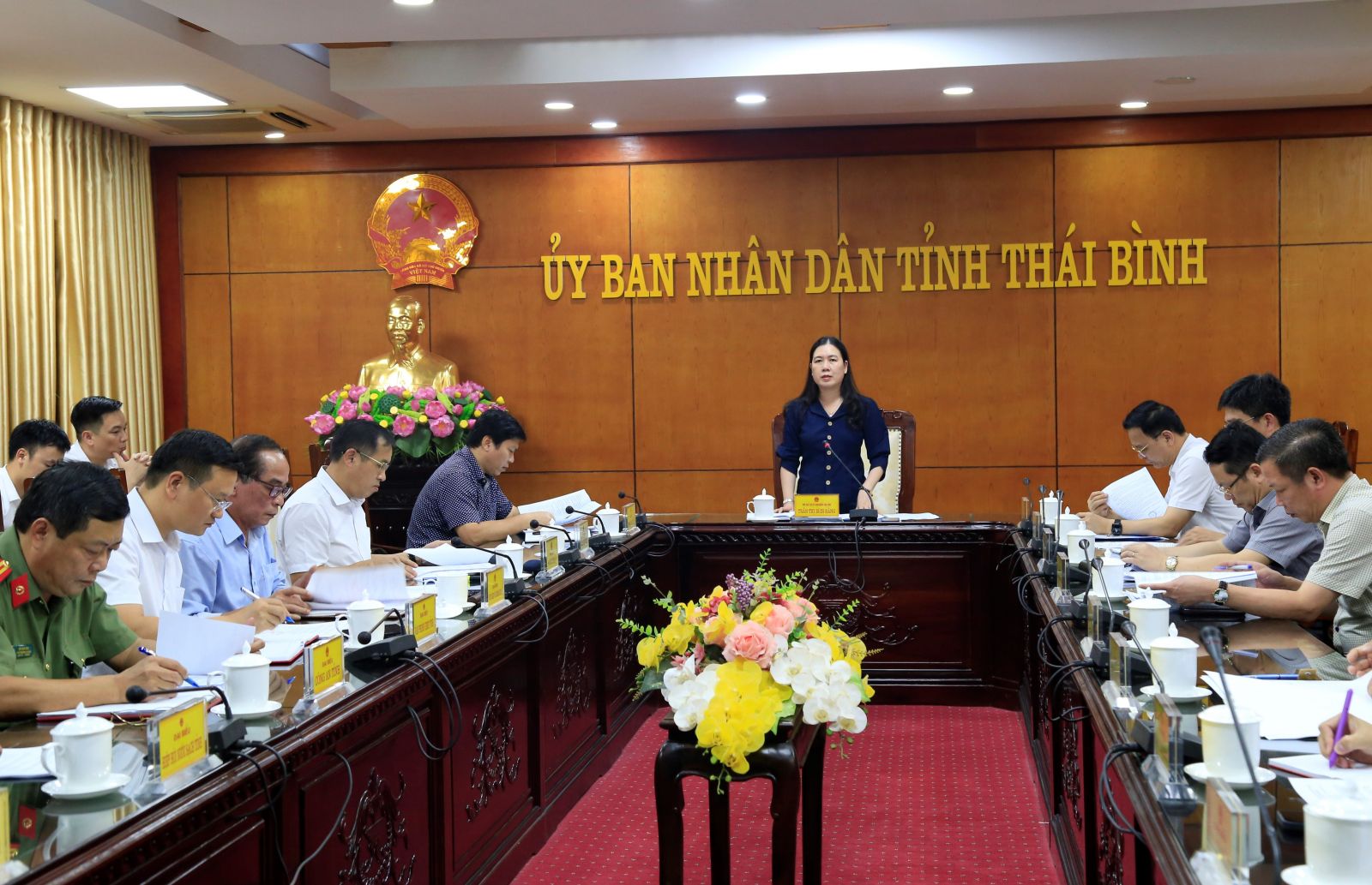   UBND tỉnh họp nghe Sở Y tế báo cáo dự thảo Quy chuẩn kỹ thuật địa phương về chất lượng nước sạch sử dụng cho mục đích sinh hoạt tỉnh Thái Bình