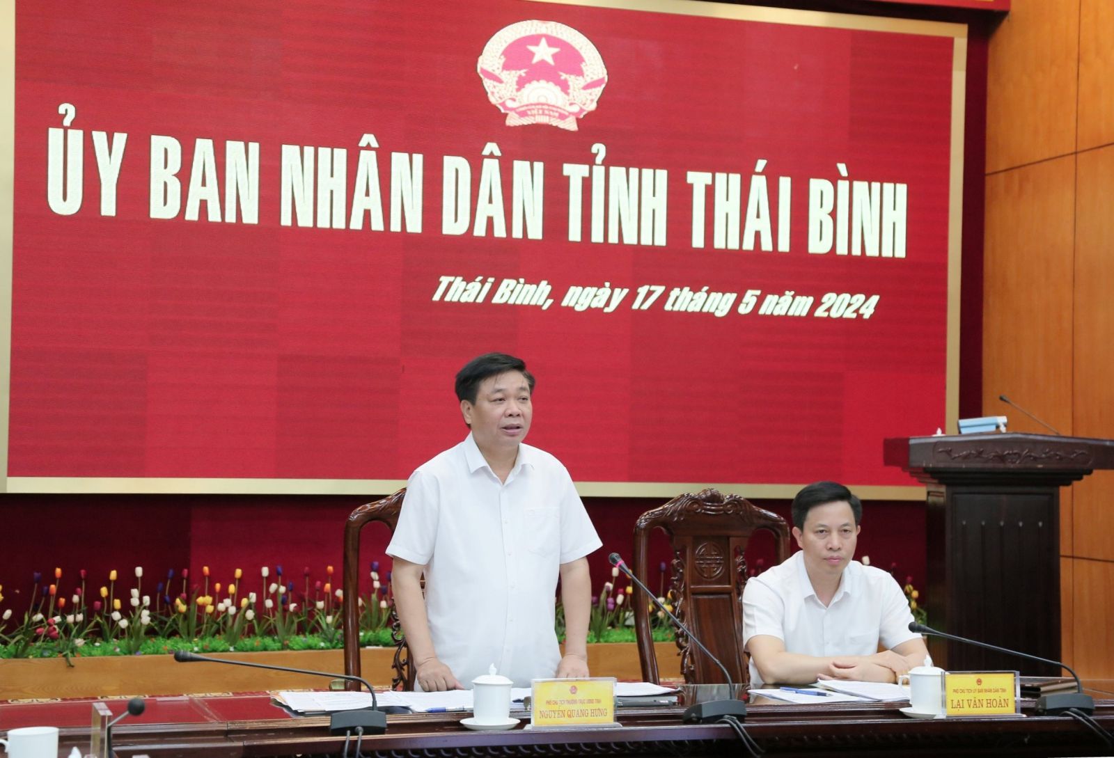   UBND tỉnh: Họp nghe báo cáo một số nội dung quan trọng