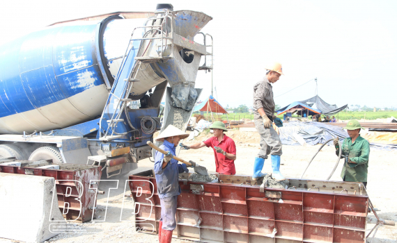   Tỷ lệ giải ngân vốn đầu tư công đạt 63,2% kế hoạch