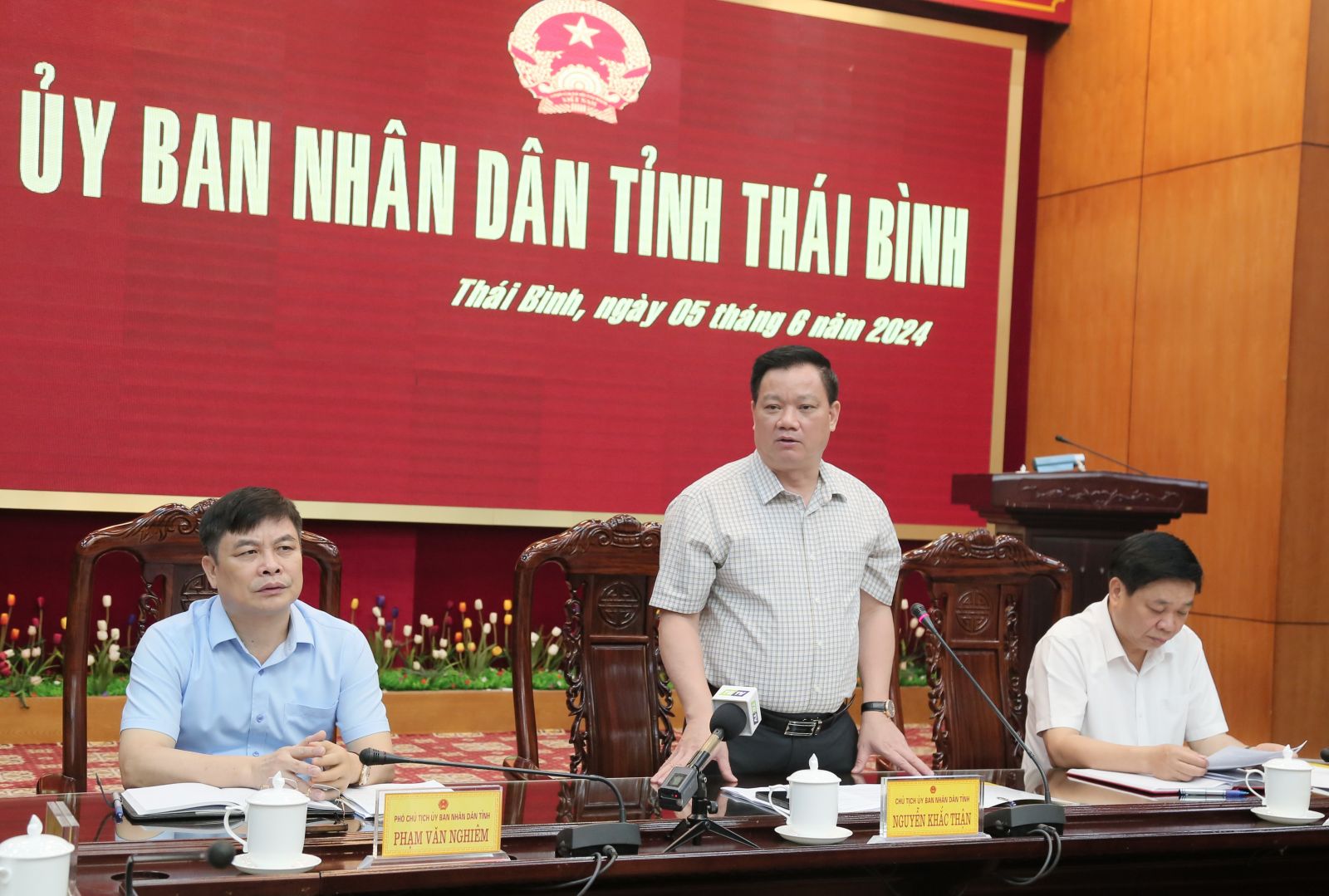   Tháo gỡ khó khăn, vướng mắc trong đầu tư, sản xuất, kinh doanh của VV88 it com thể thao, live casino, slot, bắn cá, xổ số