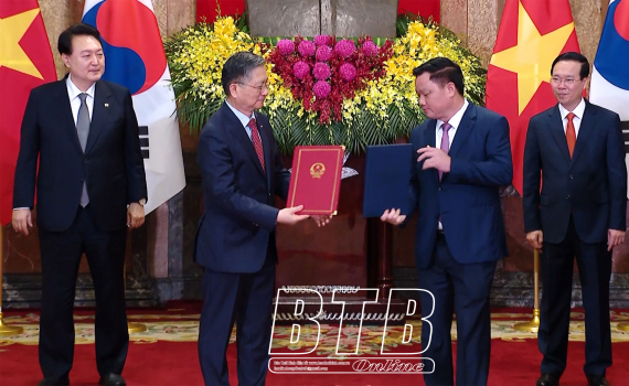   UBND tỉnh ký kết bản ghi nhớ về chương trình đối tác tăng trưởng đô thị với Tổng Công ty Nhà đất Hàn Quốc