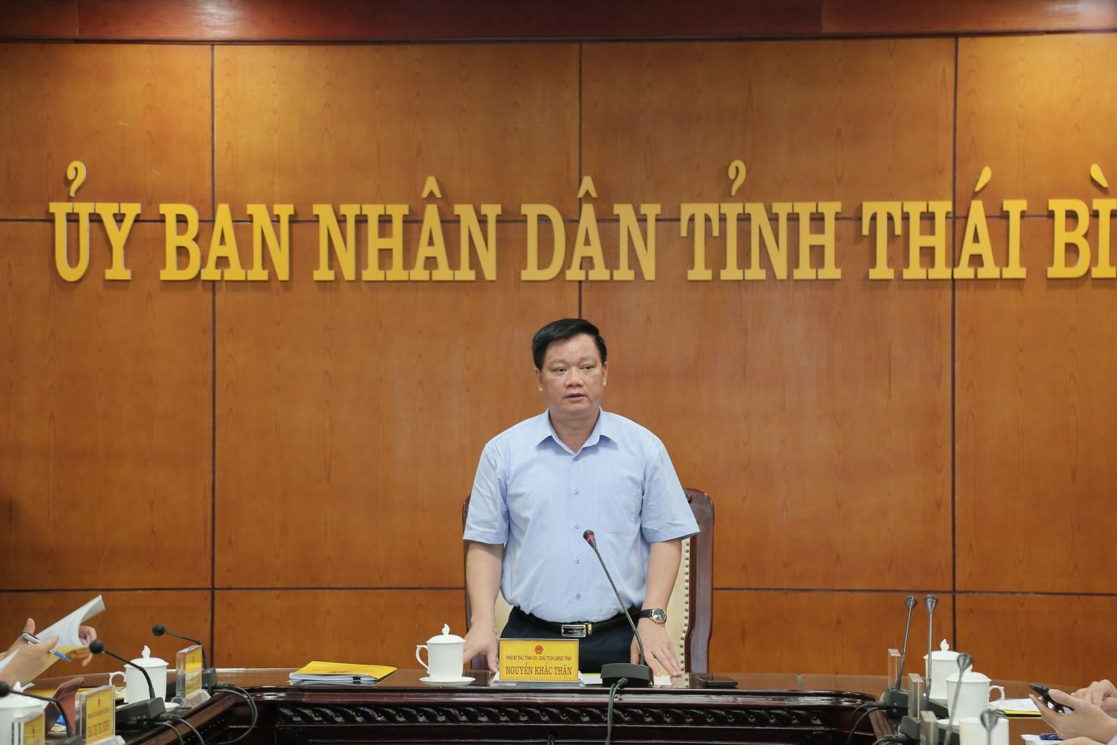   UBND tỉnh họp nghe báo cáo tiến độ triển khai dự án đường cao tốc CT.08, đoạn qua tỉnh Nam Định - Thái Bình