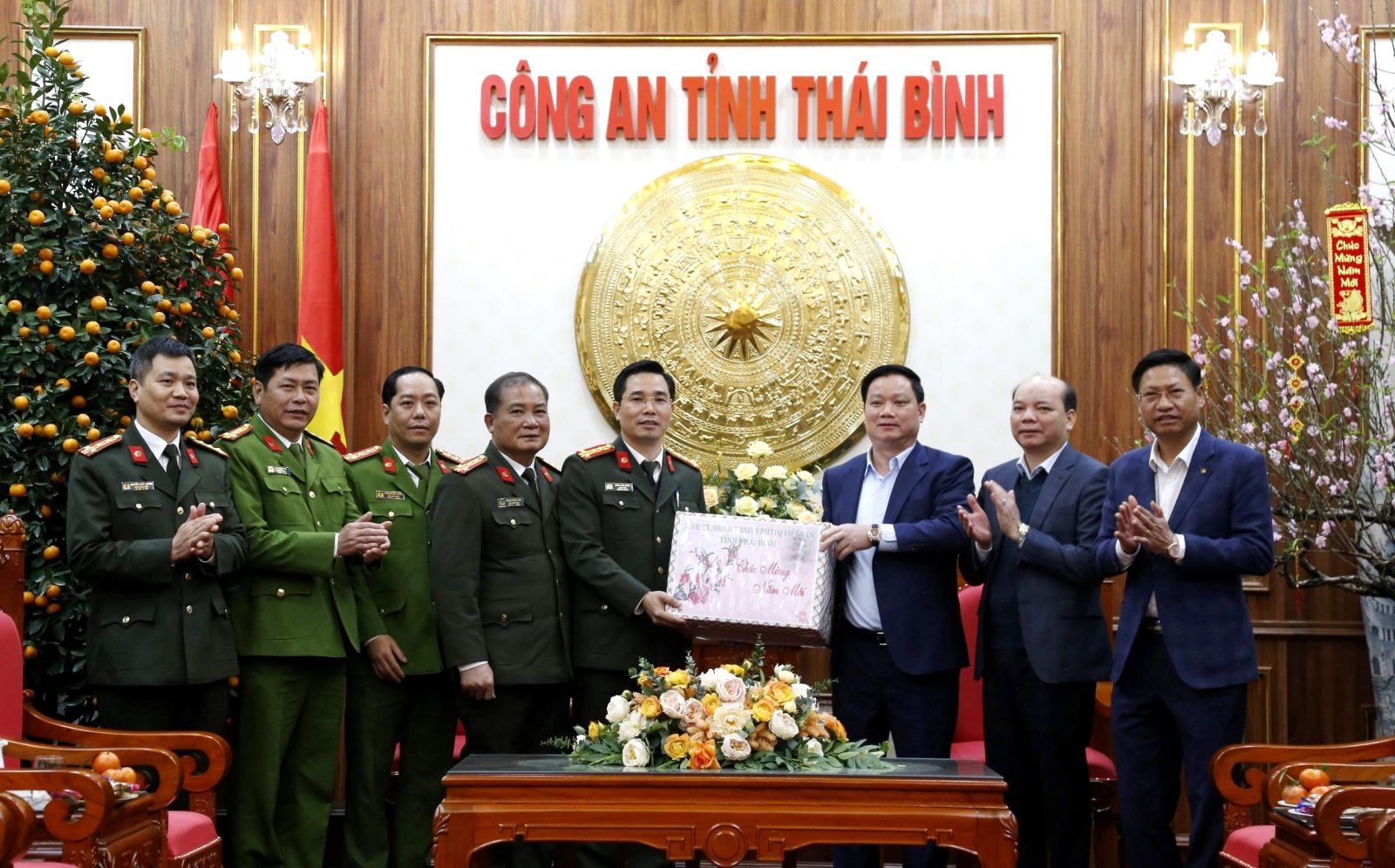   Đồng chí Phó Bí thư Tỉnh uỷ, Chủ tịch UBND tỉnh kiểm tra, chúc Tết tại một số địa phương, cơ quan, đơn vị