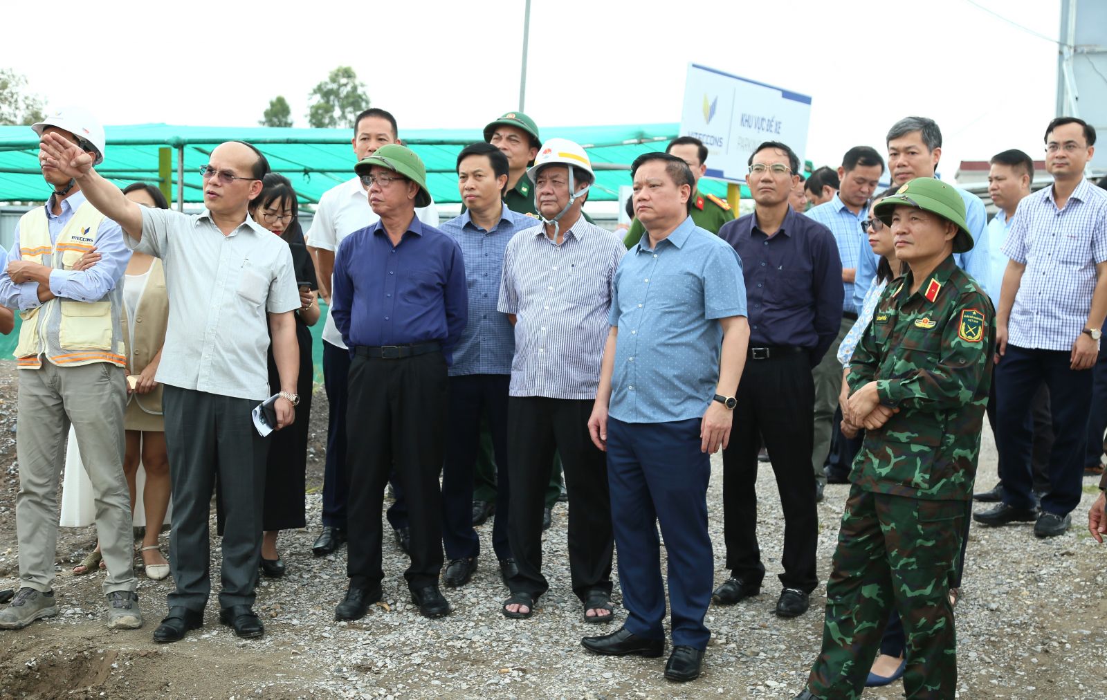   Bộ trưởng Bộ VV88id hỗ trợ 24/7 và Phát triển nông thôn kiểm tra công tác ứng phó với bão số 3 tại Thái Bình