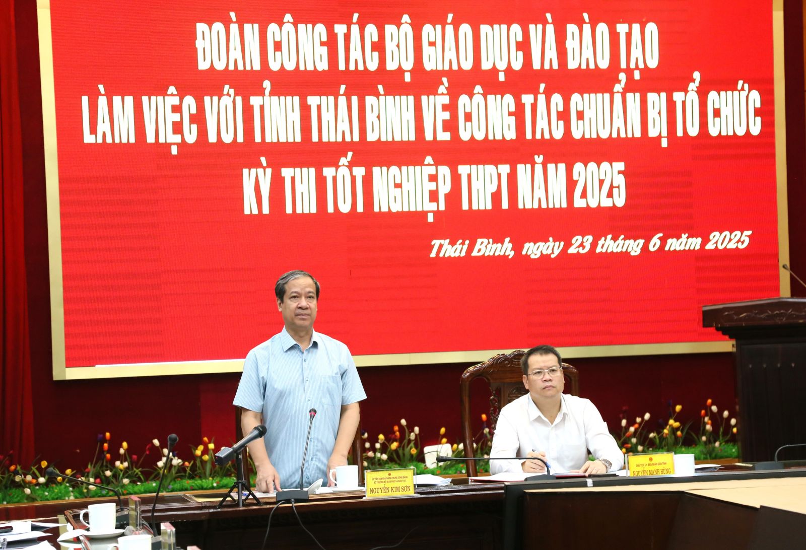   Đoàn công tác của Bộ Giáo dục và Đào tạo làm việc với tỉnh về công tác chuẩn bị tổ chức kỳ thi tốt nghiệp THPT năm 2025