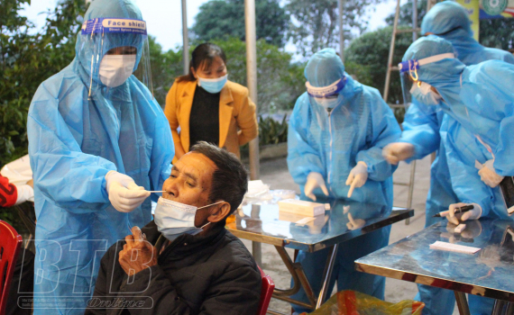   Tiếp tục tăng cường các biện pháp phòng, chống dịch đối với các ổ dịch tại huyện Vũ Thư, Thành phố Thái Bình