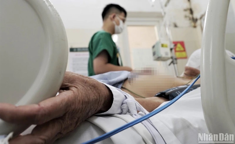   Nhận diện tình trạng sốc ở người mắc sốt xuất huyết