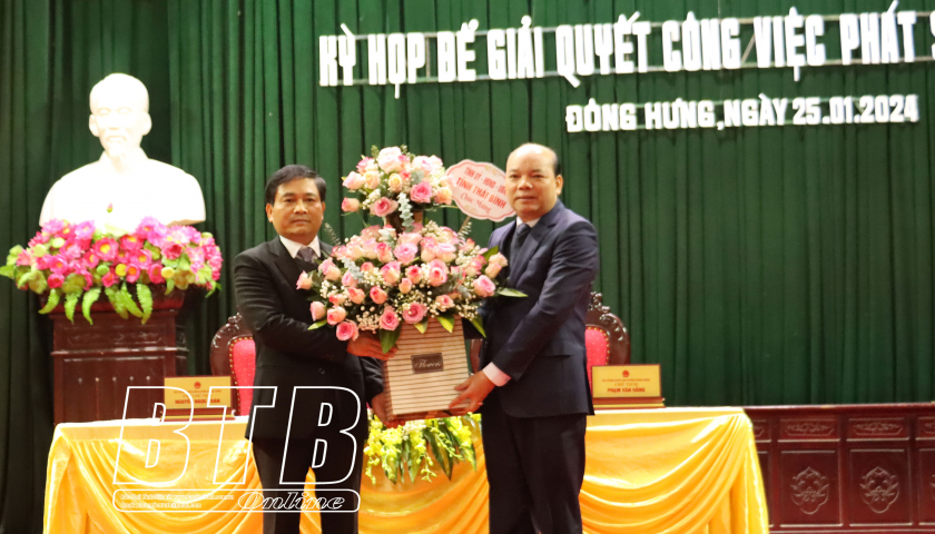   HĐND huyện Đông Hưng tổ chức kỳ họp giải quyết công việc phát sinh đột xuất