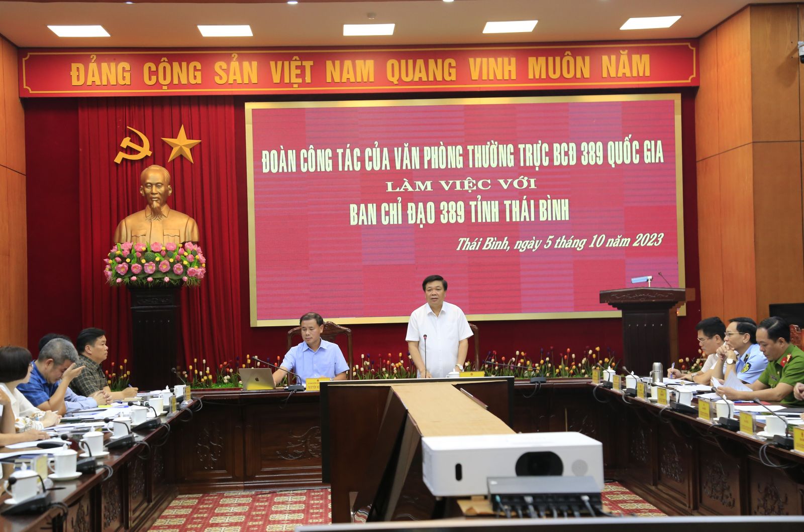   Đoàn công tác của Văn phòng thường trực Ban Chỉ đạo 389 quốc gia làm việc với Ban Chỉ đạo 389/ĐP tỉnh