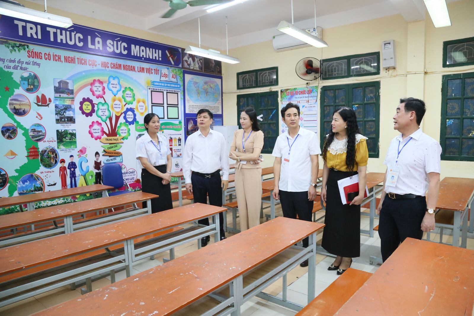   Đồng chí Phạm Văn Nghiêm, VV88 casino viên, Phó Chủ tịch UBND tỉnh kiểm tra công tác tổ chức kỳ thi tốt nghiệp THPT năm 2025