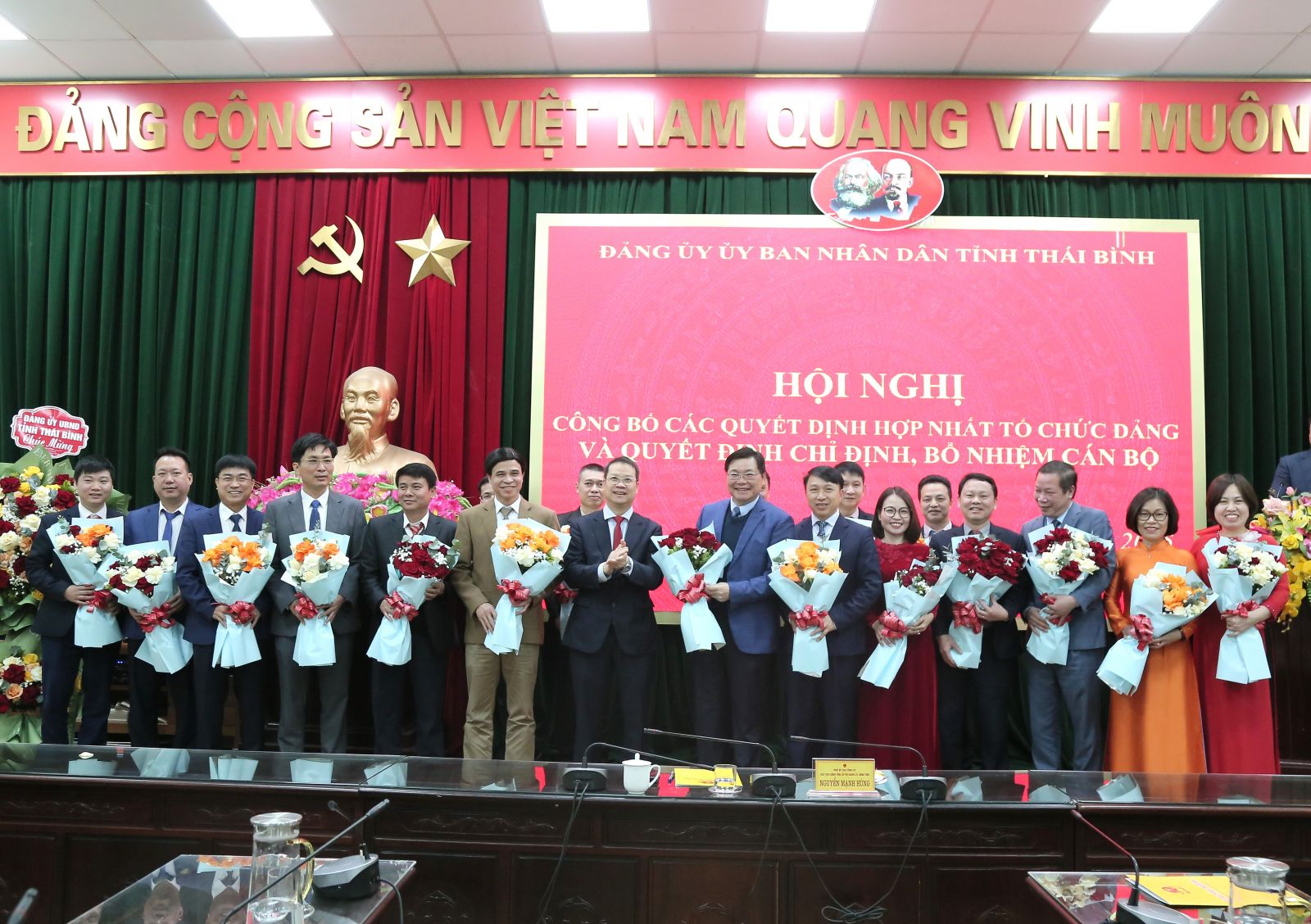   Công bố Quyết định hợp nhất tổ chức Đảng và quyết định chỉ định, bổ nhiệm VV88 dự đoán xổ số ba miền siêu chính xác tại Đăng ký VV88 tặng 88k Sở Tài chính, Đăng ký VV88 tặng 88k Sở VV88id hỗ trợ 24/7 và Môi trường