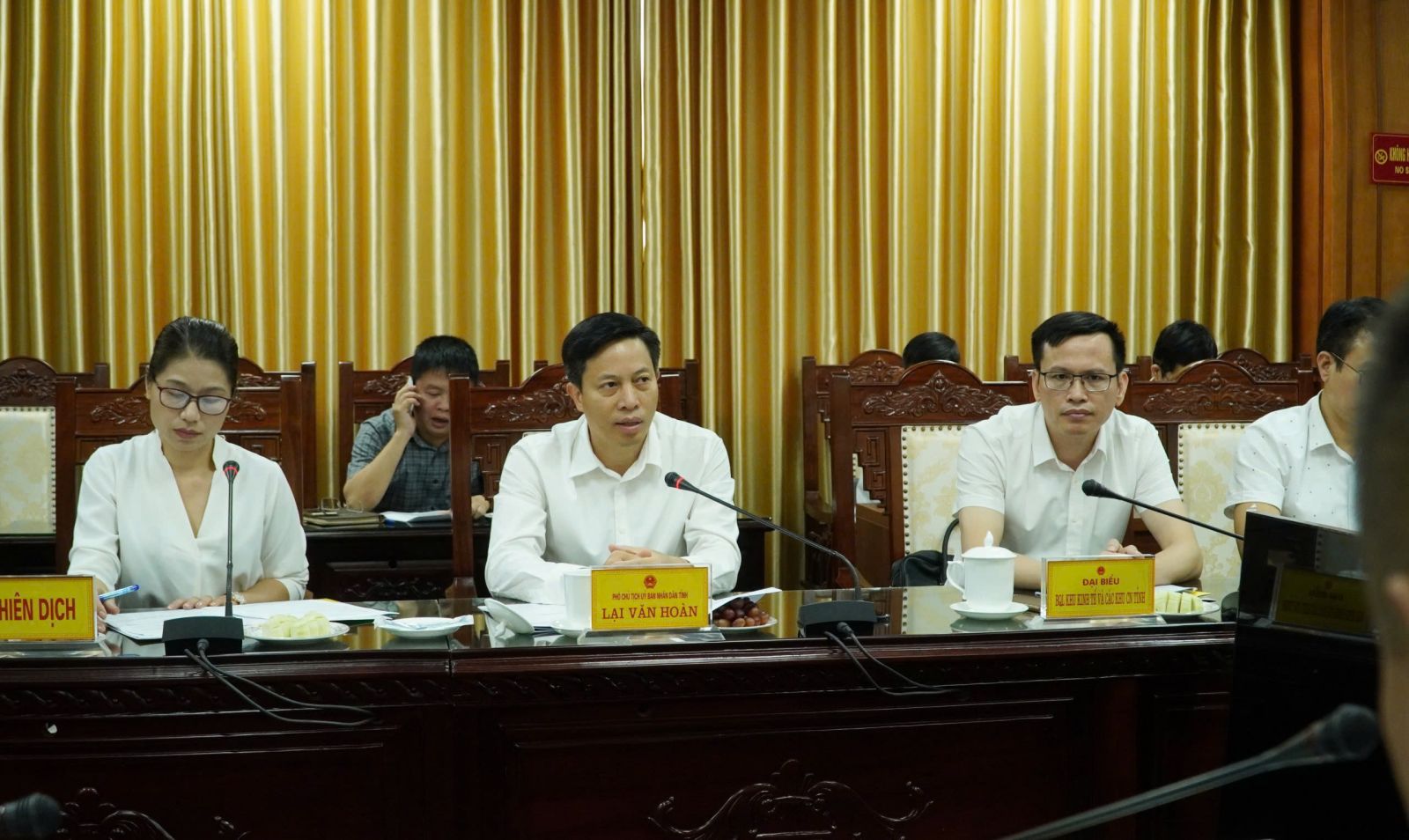   UBND tỉnh làm việc với Đoàn Công tác của Hiệp hội ngành Nội thất Trung Quốc