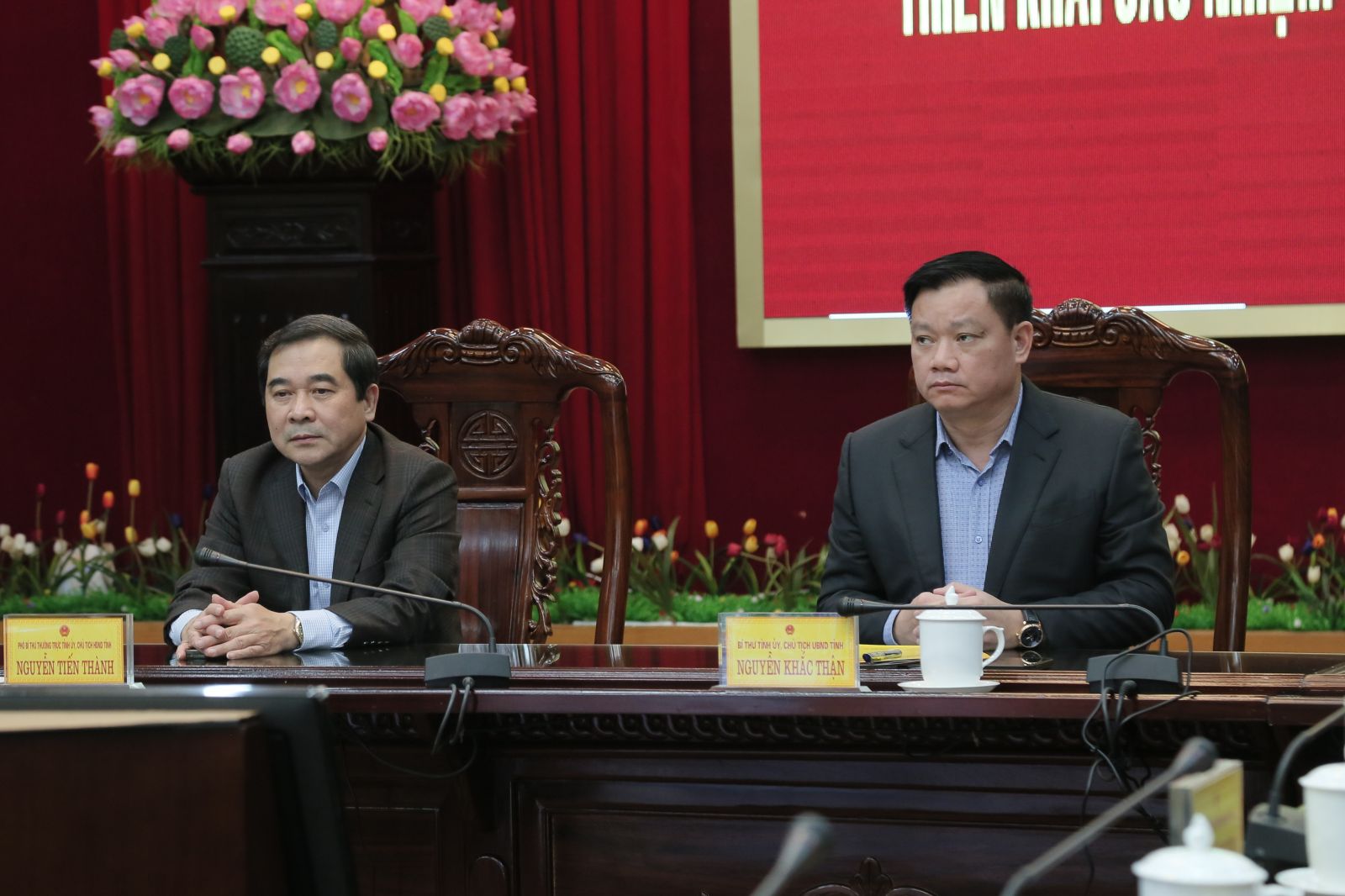   Khen thưởng 17 tập thể, cá nhân có thành tích xuất sắc trong thực hiện phong trào “Toàn dân bảo vệ an ninh VV88 đăng ký nhận ngay 58k” và phong trào “Toàn dân phòng cháy, chữa cháy và cứu nạn cứu hộ”