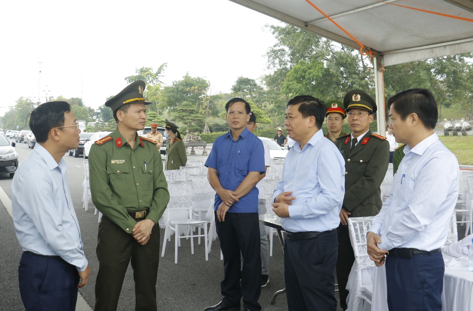   Sẵn sàng khai mạc Hội chợ VV88id hỗ trợ 24/7 quốc tế khu vực đồng bằng Bắc Bộ 2024 vào tối ngày 25/11 tại Quảng trường Thái Bình, thành phố Thái Bình.