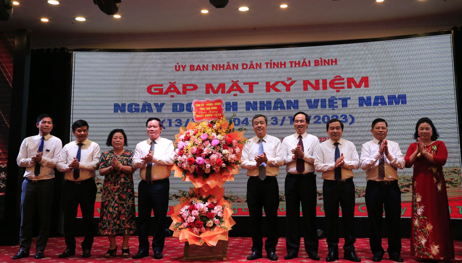   Gặp mặt kỷ niệm ngày Doanh nhân Việt Nam 13/10