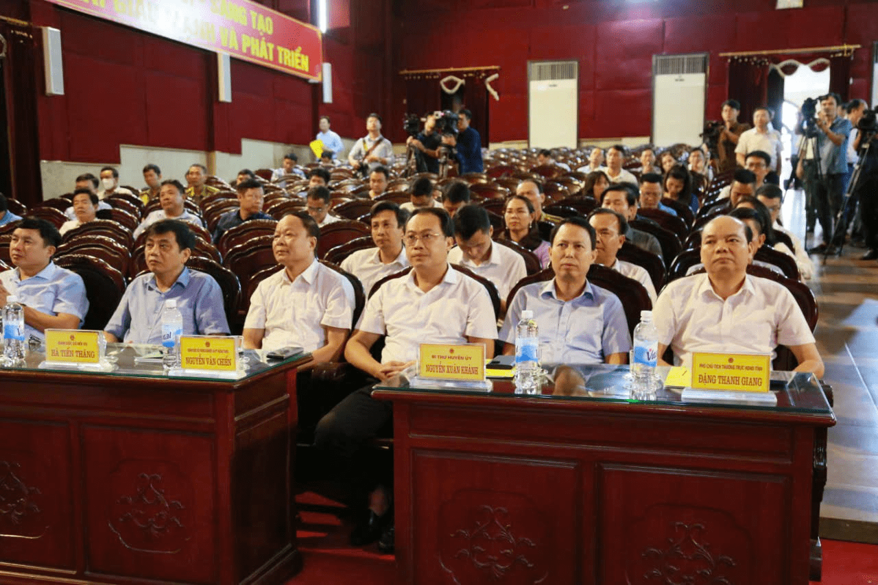   Hội nghị công bố Quyết định xác lập vị trí, ranh giới và diện tích Khu bảo tồn thiên nhiên đất ngập nước Tiền Hải