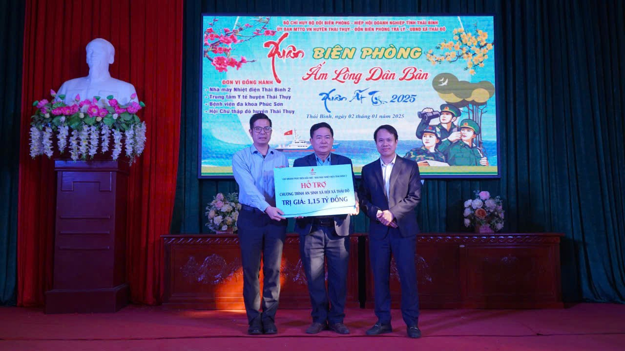   Bộ đội Biên phòng tỉnh tổ chức chương trình “Xuân biên cương, hải đảo – Tết thắm tình quân dân”