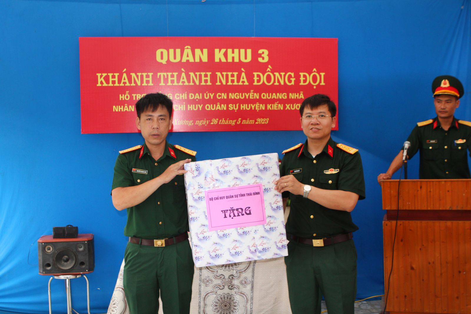   Bộ CHQS tỉnh: Bàn giao nhà đồng đội cho quân nhân  có hoàn cảnh khó khăn