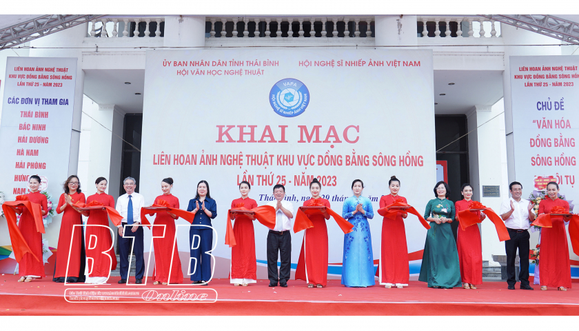   14 tác phẩm được trao giải tại Liên hoan ảnh nghệ thuật khu vực đồng bằng sông Hồng