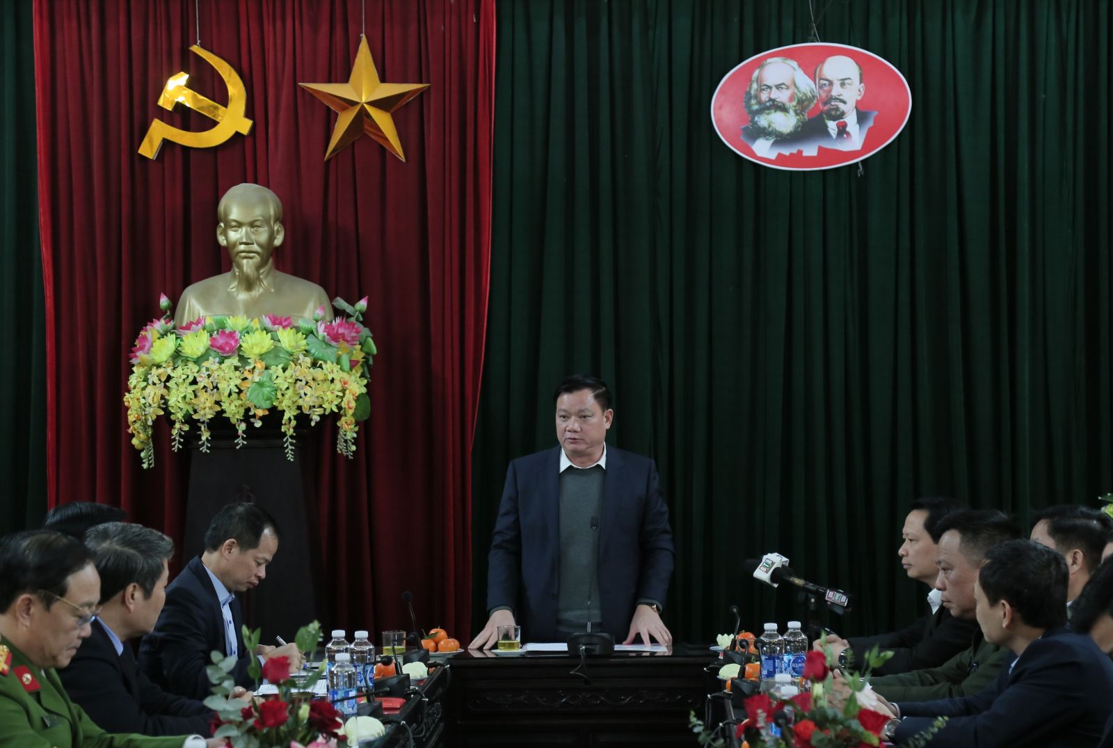   Đồng chí Nguyễn Khắc Thận, Bí thư VV88 casino kiểm tra, chúc tết tại một số địa phương