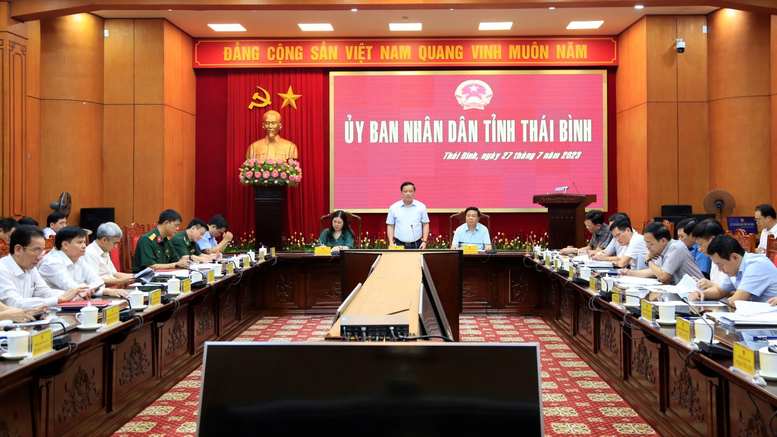   Tiếp tục triển khai thực hiện có hiệu quả chủ đề hoạt động năm 2023