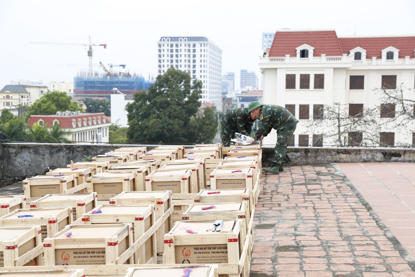   Thái Bình: 11 trận địa pháo hoa tầm thấp sẵn sàng “khai hỏa” chào đón năm mới Giáp Thìn 2024