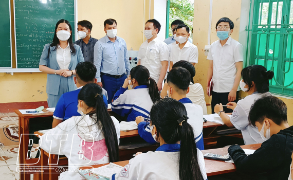   Không chủ quan, lơ là trong phòng, chống dịch bệnh truyền nhiễm, nhất là dịch Covid-19