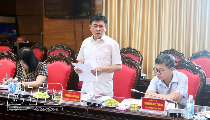   Kiểm tra công tác thi đua, khen thưởng và trao đổi kinh nghiệm về công tác tổ chức xây dựng Đảng