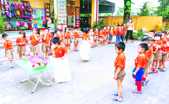   Phấn đấu hoàn thành tốt nhiệm vụ năm học 2022 - 2023