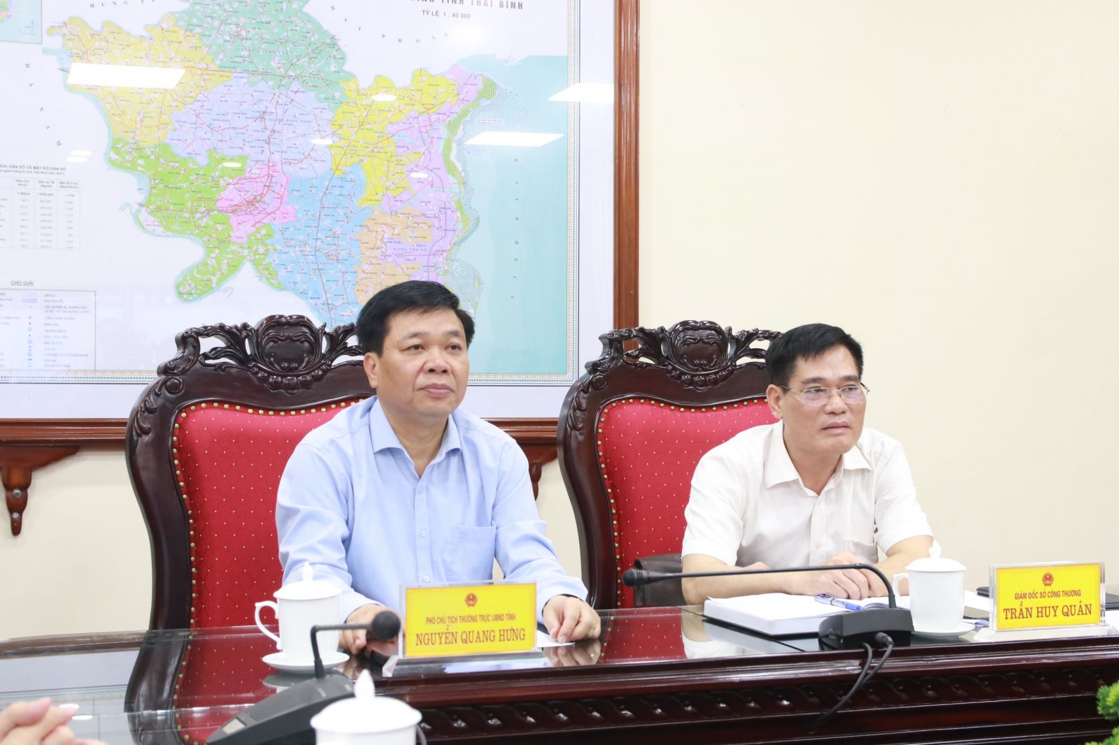   Bàn giải pháp thực hiện đầu tư xây dựng các dự án nhiệt điện khí