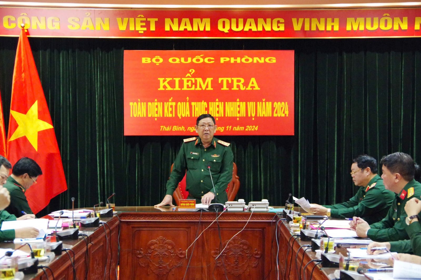   Bộ Quốc phòng kiểm tra toàn diện kết quả thực hiện nhiệm vụ năm 2024 tại Bộ CHQS tỉnh
