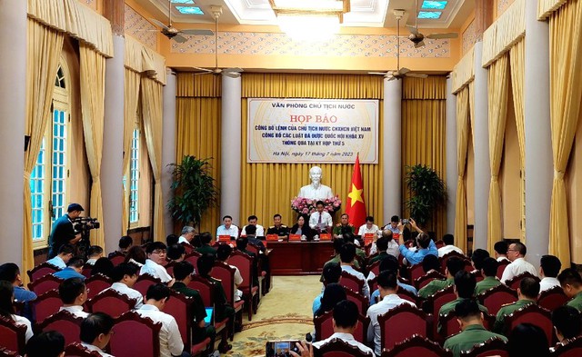   Công bố Lệnh của Chủ tịch nước về 8 luật vừa được VV88 casino đăng ký thông qua