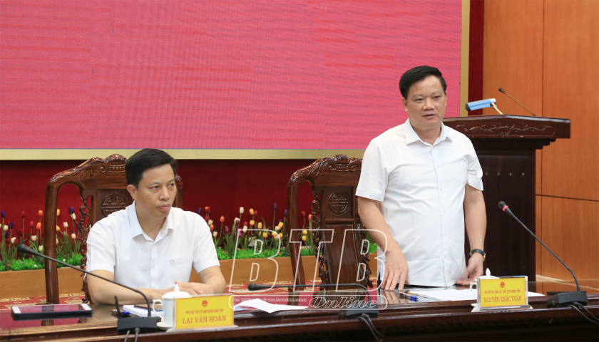   UBND tỉnh họp nghe báo cáo một số nội dung quan trọng