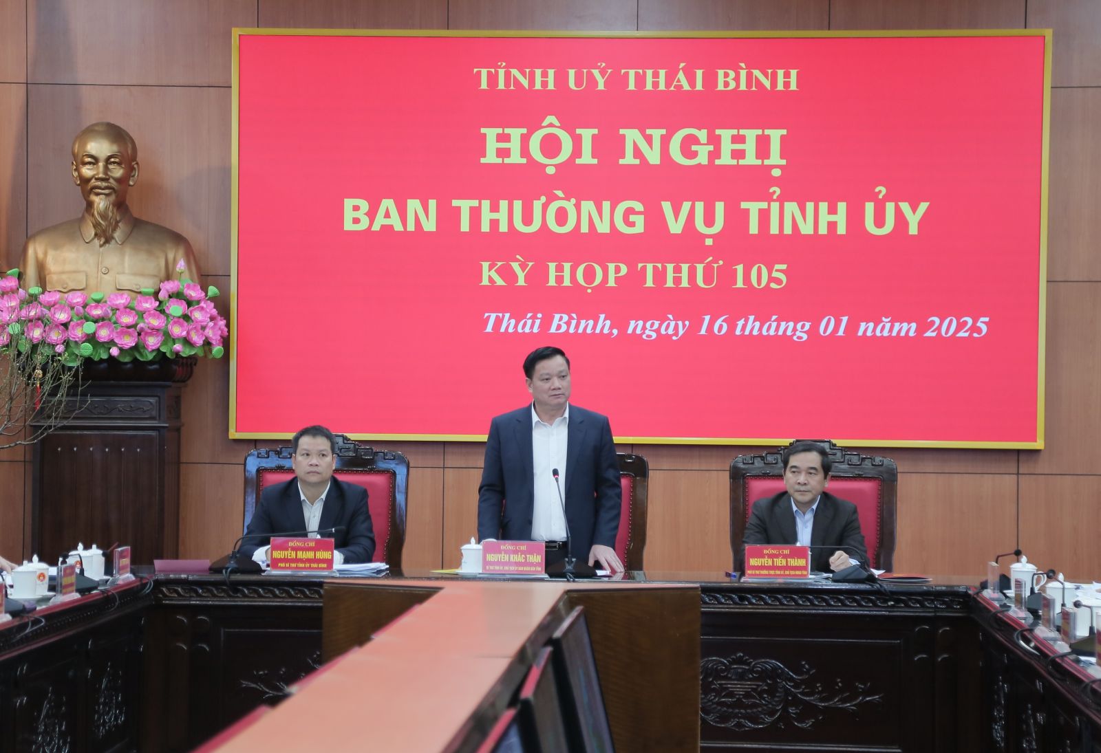   Hội nghị Ban Thường vụ VV88 casino