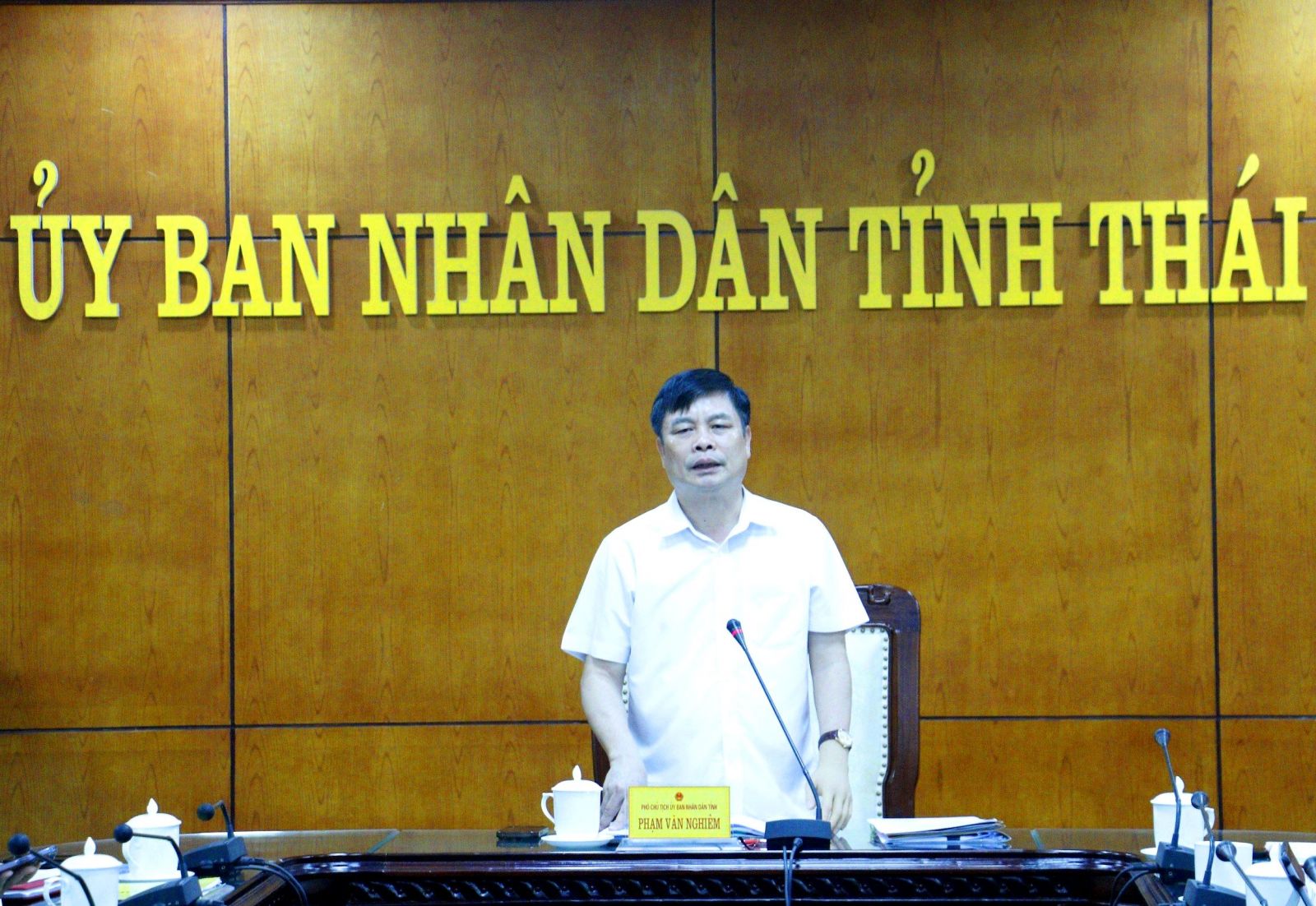   UBND tỉnh họp nghe báo cáo về công tác quản lý văn hóa, thể thao và du lịch