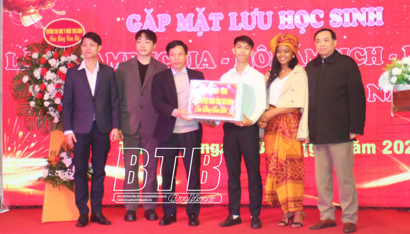   Gặp mặt, chúc tết lưu học sinh các nước bạn đang theo học tại Thái Bình