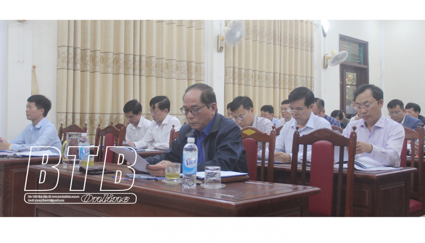   Đổ ải đại trà cơ bản hết toàn bộ diện tích gieo cấy trong đợt 1 các hồ thủy điện xả nước