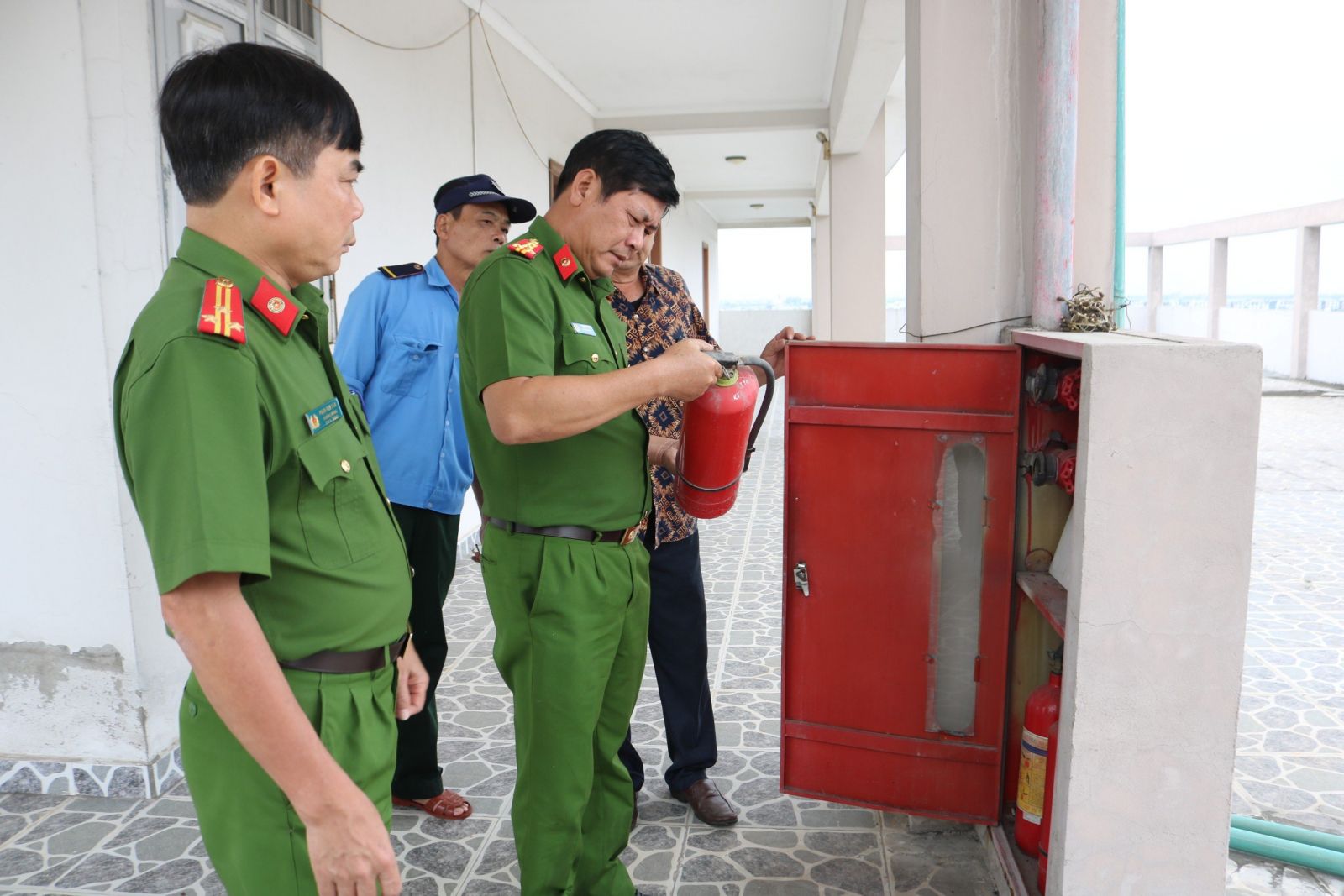   Thực hiện hiệu quả công tác phòng cháy, chữa cháy và cứu nạn, cứu hộ