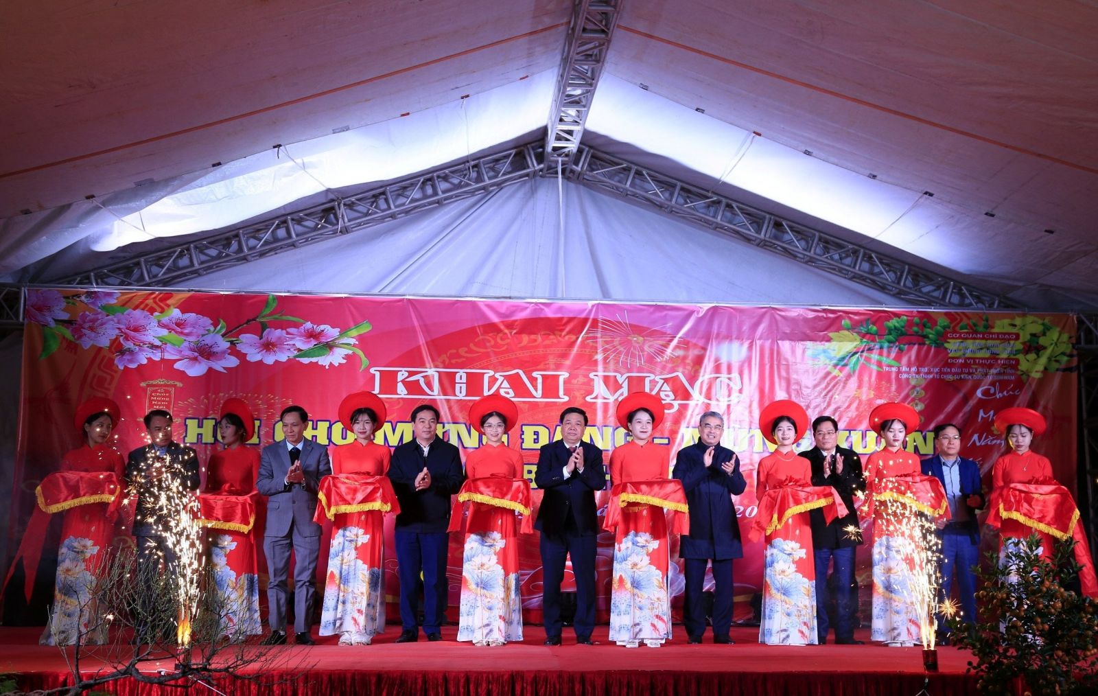   Khai mạc hội chợ mừng Đảng, mừng Xuân Thái Bình 2024