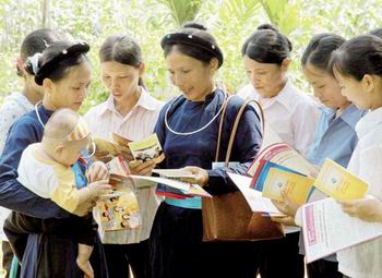   Đẩy mạnh truyền thông về quyền con người