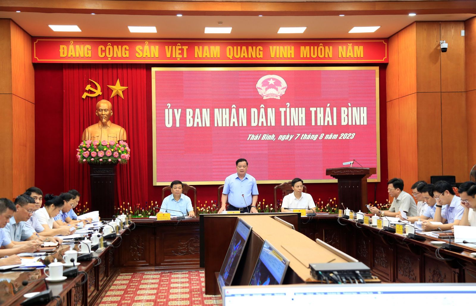   UBND tỉnh nghe báo cáo dự án tuyến đường tỉnh 454 đoạn từ đường Trần Thái Tông đến nút giao với quốc lộ 10 tại khu VV888 bet đăng nhập TBS Sông Trà