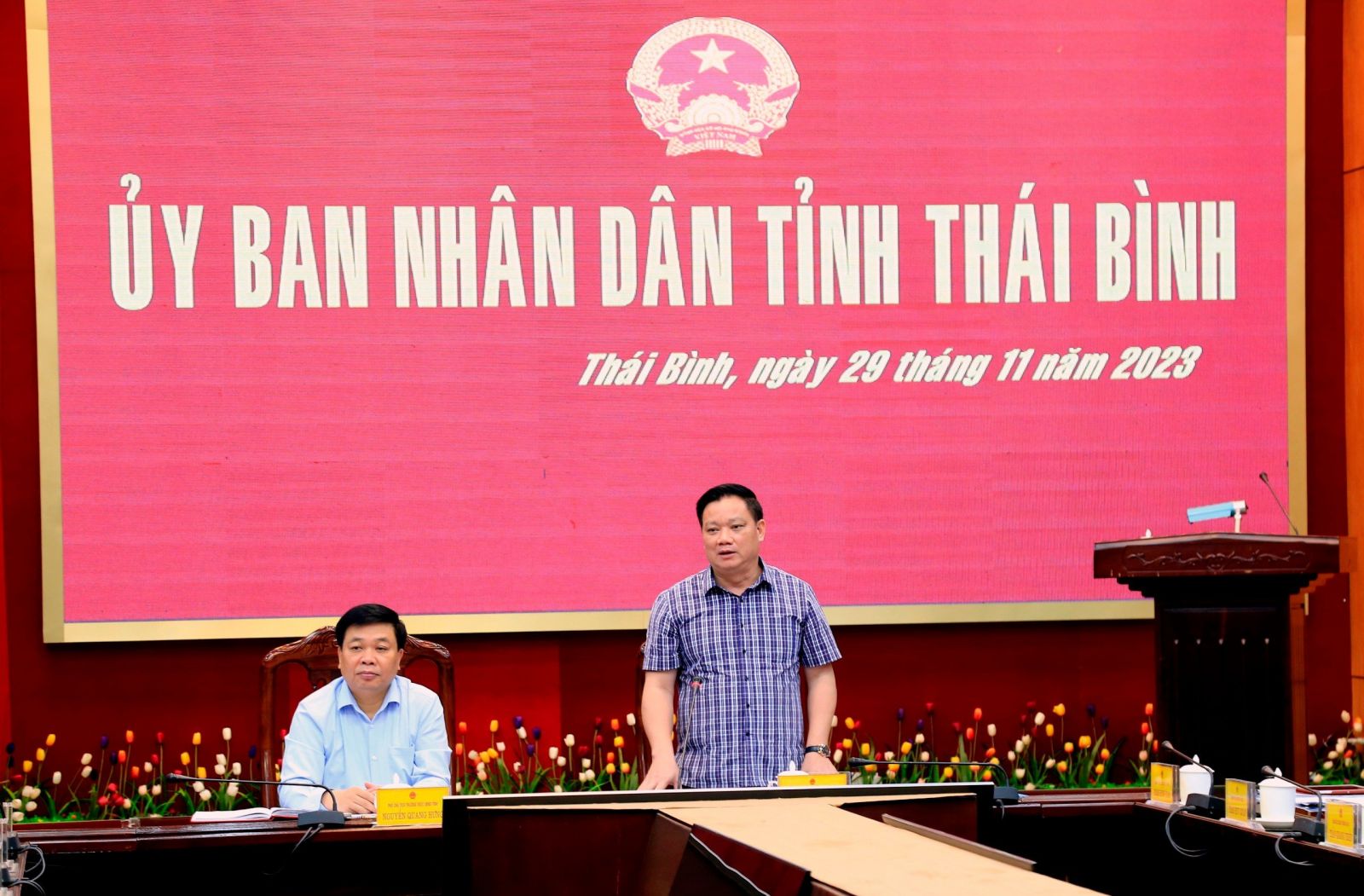   Các cơ quan, đơn vị, địa phương tập trung cao độ, quyết tâm thực hiện các giải pháp thu VV88 it com cá cược trực tuyến năm 2023